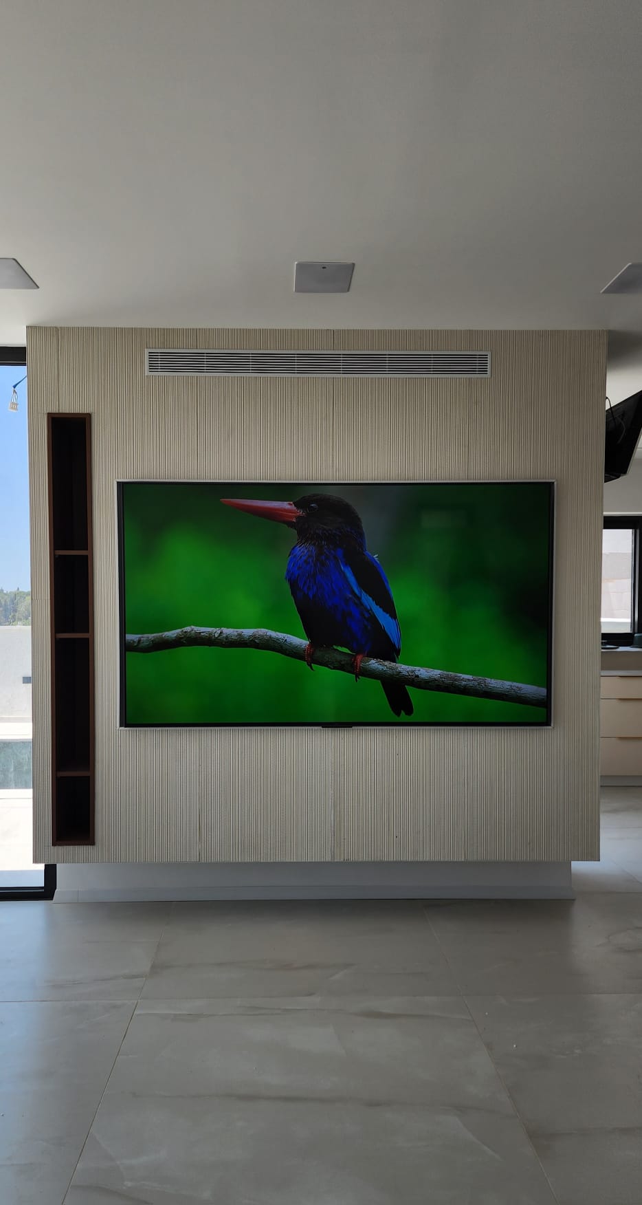 זרוע מסתובבת 360°